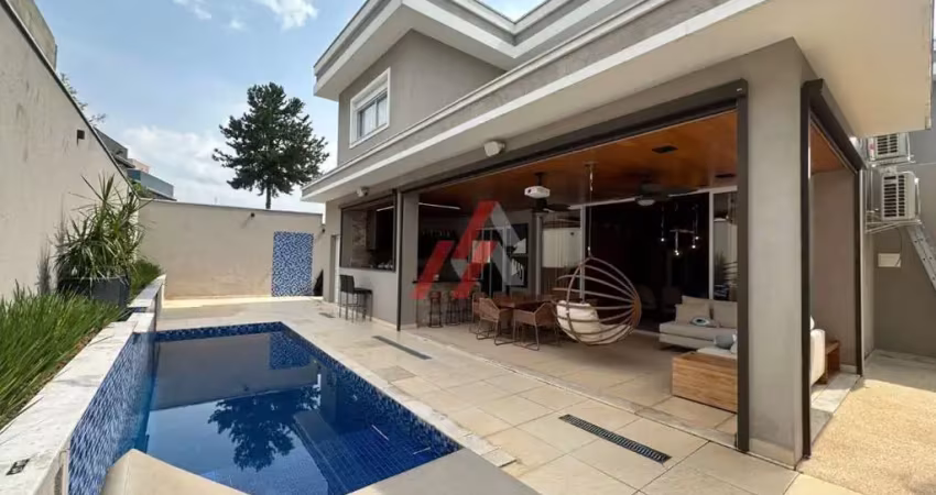 Casa em condomínio fechado com 4 quartos à venda no Alphaville, Santana de Parnaíba 