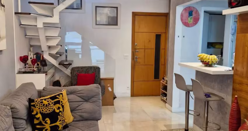 Linda cobertura duplex com piscina, 3 quartos, 2 suítes, 2 vagas em santa rosa