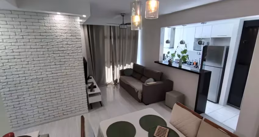 Apartamento com varanda, 2 quartos, suíte, vaga e lazer completo em icaraí