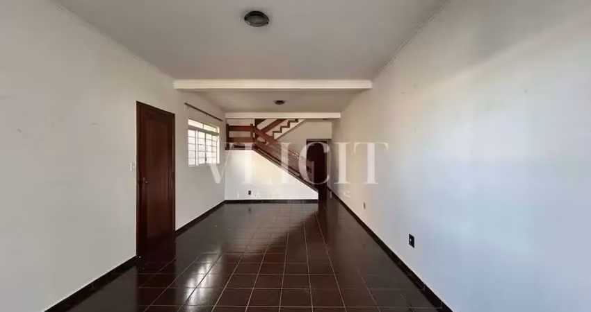 Casa com 3 quartos para alugar na Vila Champagnat, Franca 