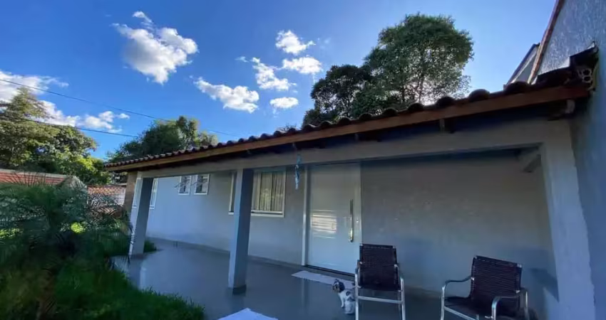 Casa com 4 quartos à venda na Rua Bahia, Vila Matilde, Foz do Iguaçu
