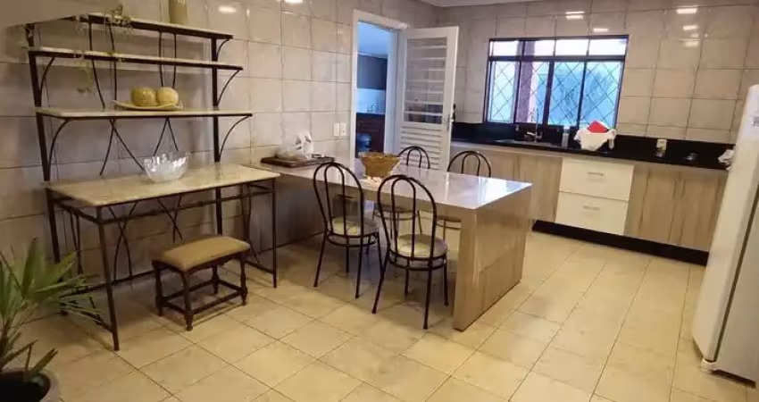 Casa com 3 quartos à venda na Avenida Curitiba, Jardim Paraná, Foz do Iguaçu