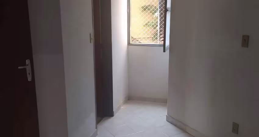 Desocupado ótima localização 3 dormitórios, suíte, sacada.