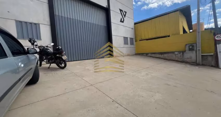 Galpão para locação em bragança paulista, santa luzia, 3 banheiros, 2 vagas
