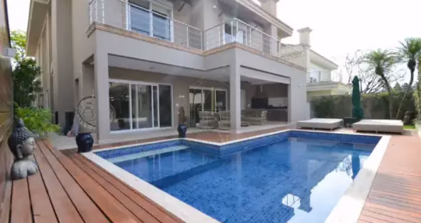 Casa com 348 metros², 4 quartos, piscina e churrasqueira em urbanova iii - sjc - sp