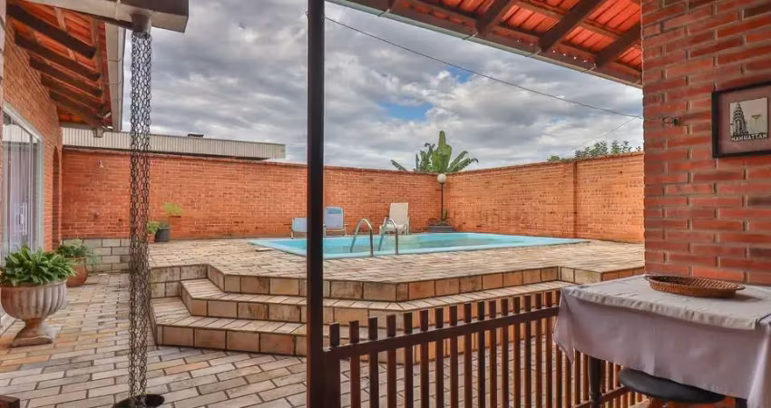 Casa mobiliada de 210m² com 3 quartos no boqueirão – saquarema