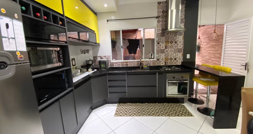 Casa em condomínio fechado com 2 quartos à venda no Jardim Santa Helena, Poá 