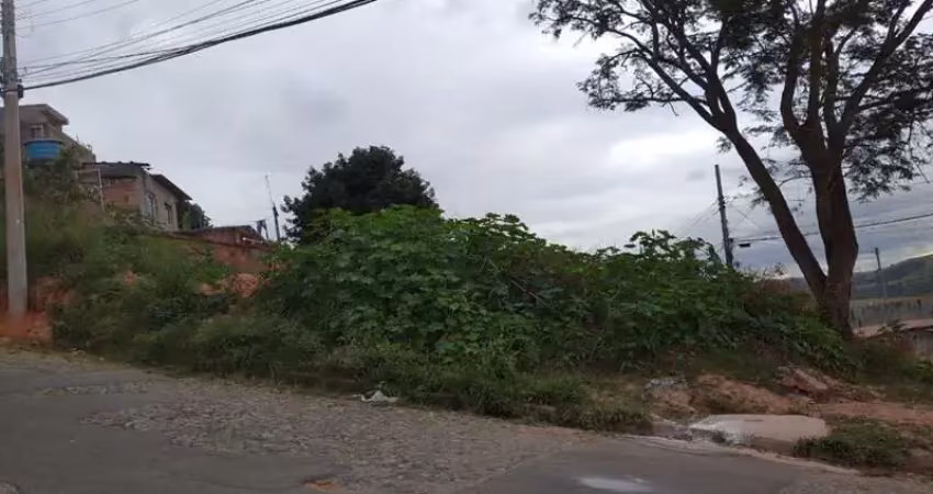 Terreno à venda no Savassi, Ribeirão das Neves 