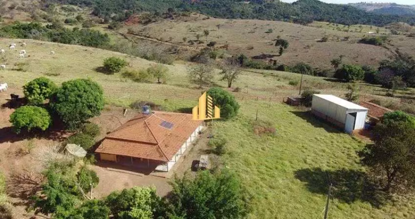 Fazenda com 1 sala à venda no Centro, Patos de Minas 