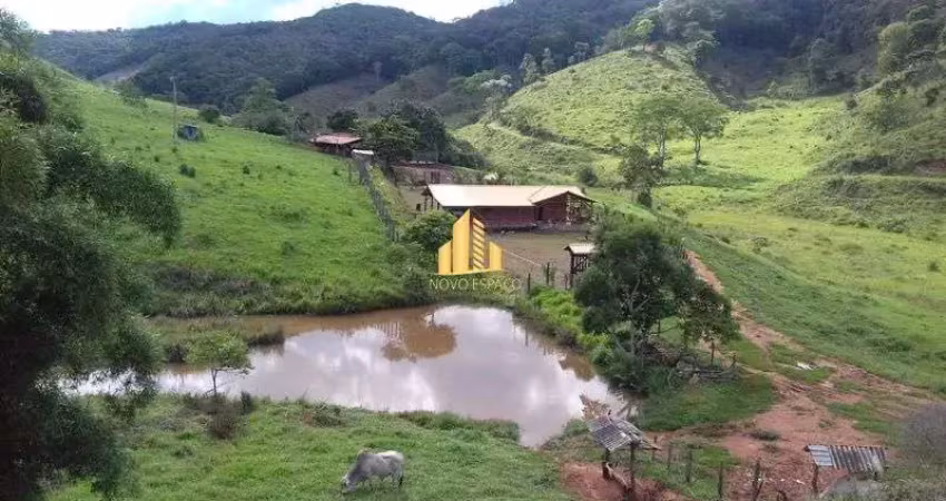 Fazenda em carmésia com 294,3 hectares pronta para pecuária