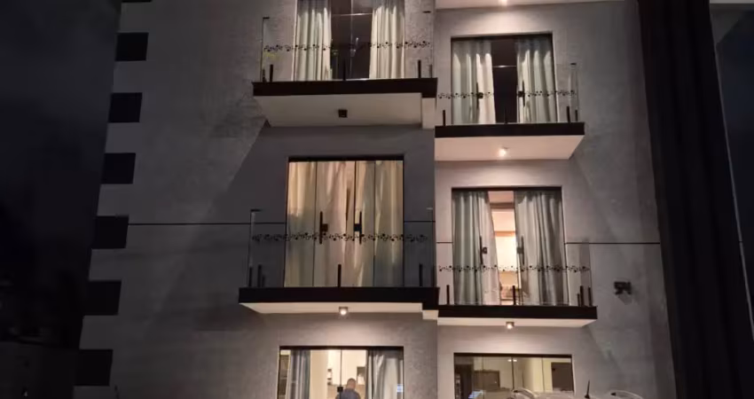 Lindo apartamento localizado no centro de araucária, em frente ao hospital municipal de araucária  e a uma quadra do shopping pinheiros.