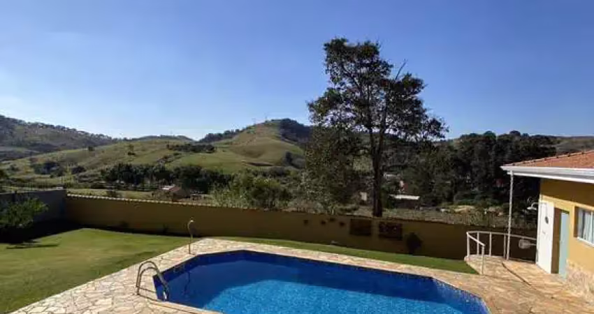 Casa em condomínio fechado à venda no Condomínio Portal das Rosas, Atibaia 