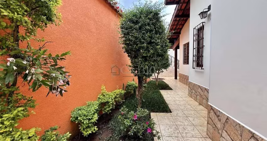 Casa com 2 quartos à venda no Piqueri, Atibaia 