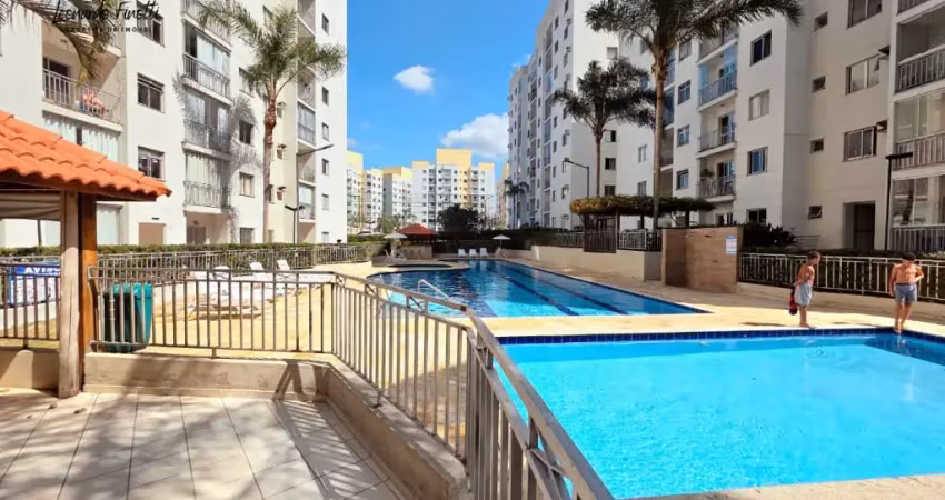 Apartamento 3 quartos com quintal privativo no condominio ilha de vitoria - colina de laranjeiras