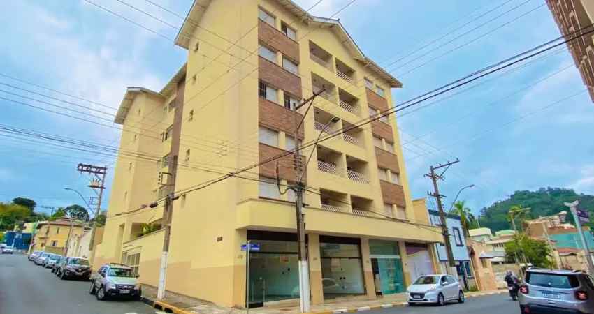 Apartamento 3 dormitórios com 89m² no centro de serra negra
