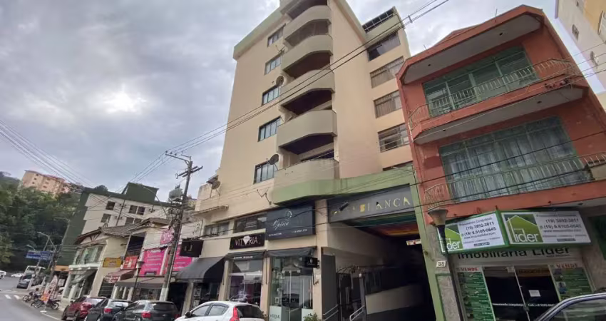 Apartamento amplo com 4 dormitórios e suíte no residencial casa blanca em serra negra – sp!