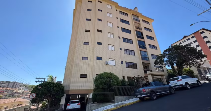 Apartamento central com 3 dormitórios, 2 suítes e lazer completo em serra negra – sp!