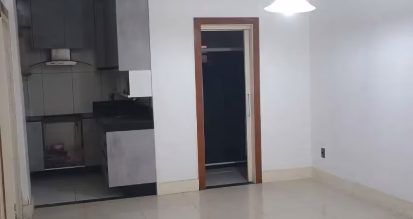 Vendo apartamento terreo com espaco para ampliar . á vista.