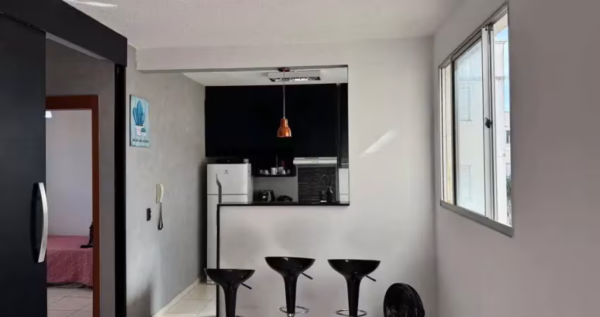 Apartamento com 2 dormitórios para locação  pronto para morar!