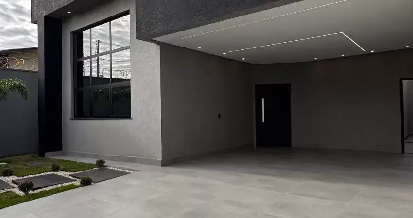 Belíssima casa de luxo no jardim américa – goiânia/go.   localização privilegiada + arquitetura sofisticada. o imóvel dos seus sonhos!