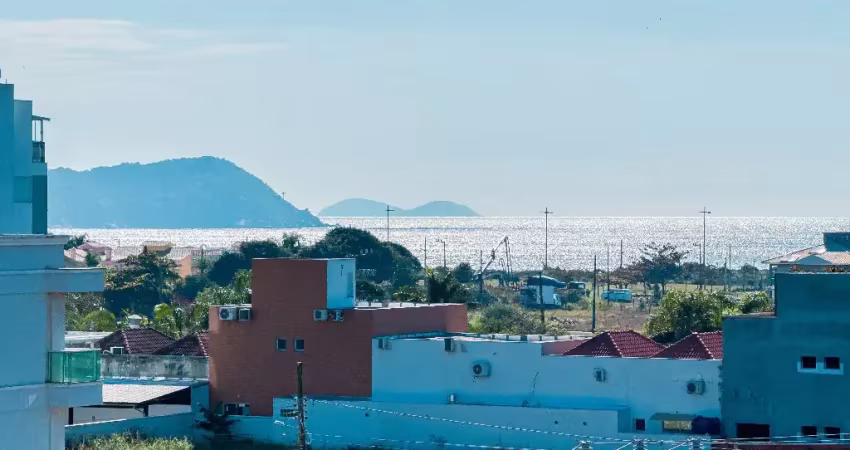 Próximo ao club palmas do arvoredo! apartamento frente rua em palmas com 2 quartos, suíte, sacada com churrasqueira e vaga privativa coberta