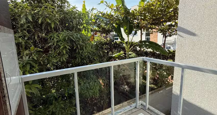 Apartamento à venda com 2 quartos na praia de palmas, mobiliado e pronto pra morar ou alugar