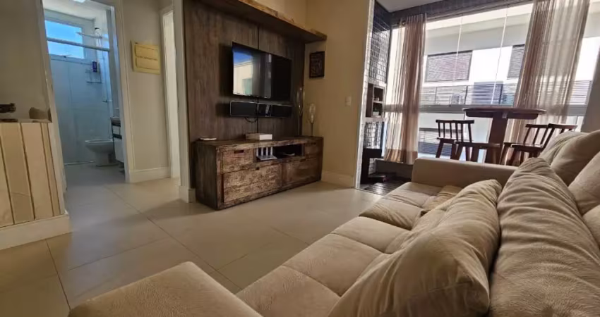 Apartamento 2 dormitórios na praia de palmas, 150 metros do mar e mobiliado