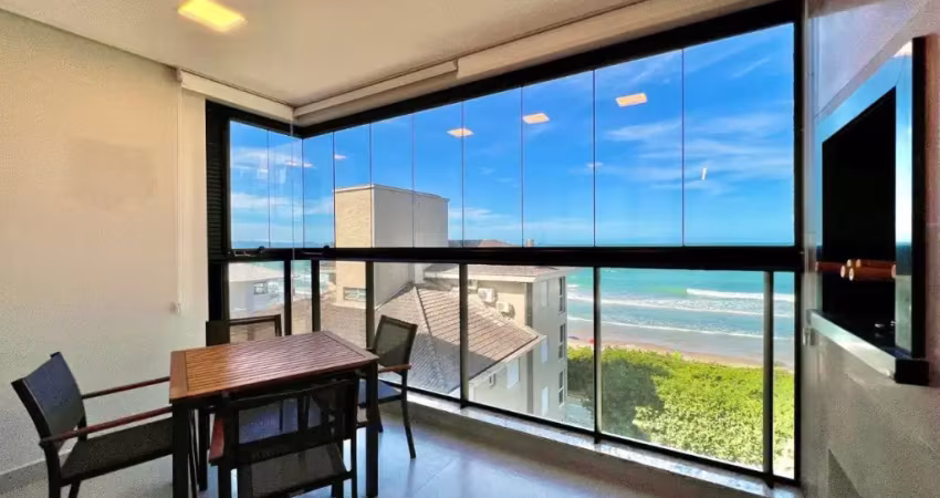 Vista para o mar e mobiliado! apartamento na praia de palmas, com 3 quartos e 2 vagas de garagem!