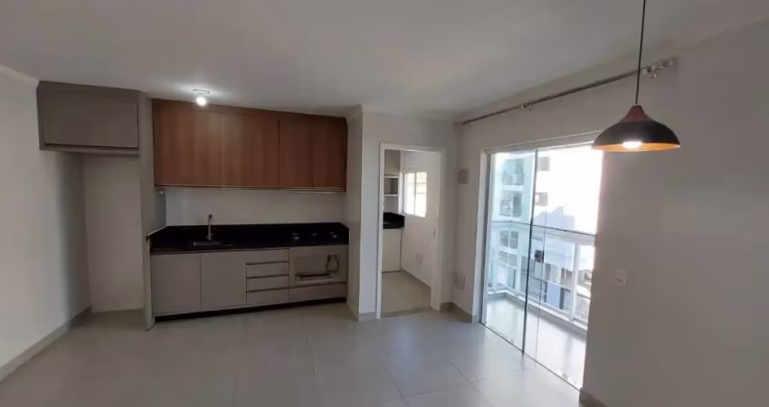 Otimo apartamento com um ampla metragem com 2 suites 1 lavabo, sacada com churasqueira e reik, com moveis planejados ano de construção 2024