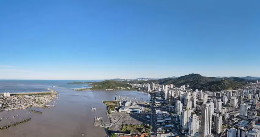 Lindo apartamento com 3 dormitorios 3 suites, 2 por andar, 131 metros privativos, com uma excelente  aria de lazer, venha conhecer este imovel voce vai  se surpreender