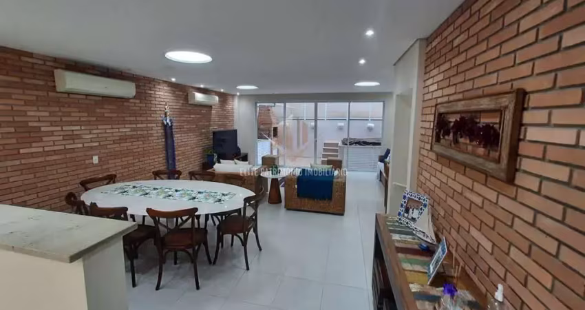 Casa em condomínio fechado com 4 quartos à venda na Enseada, Guarujá 