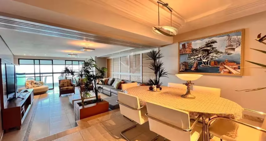 Apartamento alto padrão a venda na praia das pitangueiras sp.