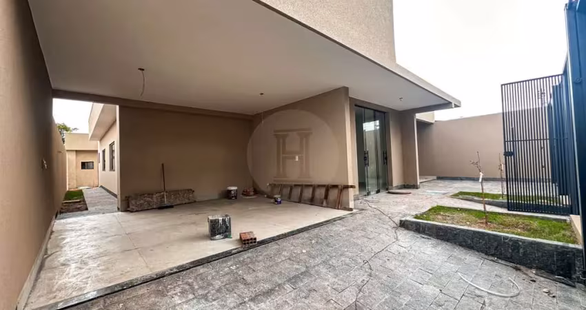 Linda casa de alto padrão à venda no residencial dom abel