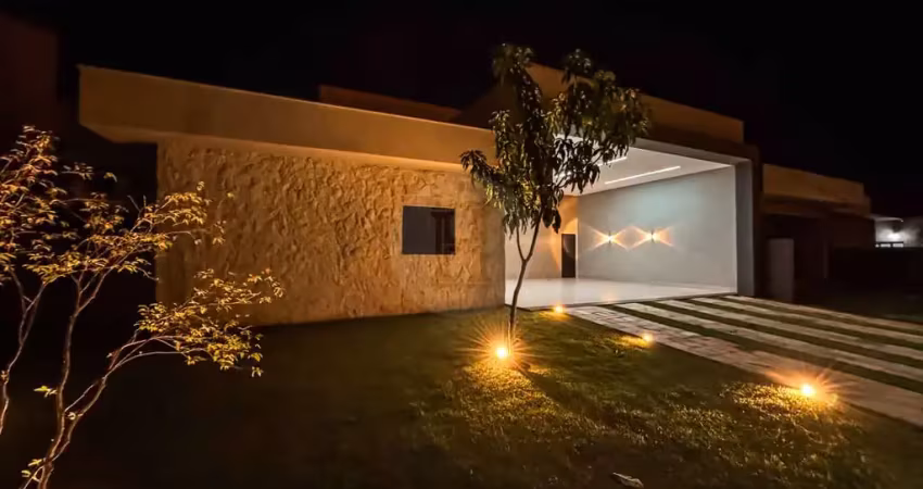 Luxo, conforto e segurança em condomínio fechado – casa mobiliada à venda