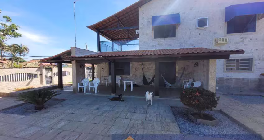 Casa para venda em araruama, pontinha, 4 dormitórios, 3 suítes, 5 banheiros, 2 vagas