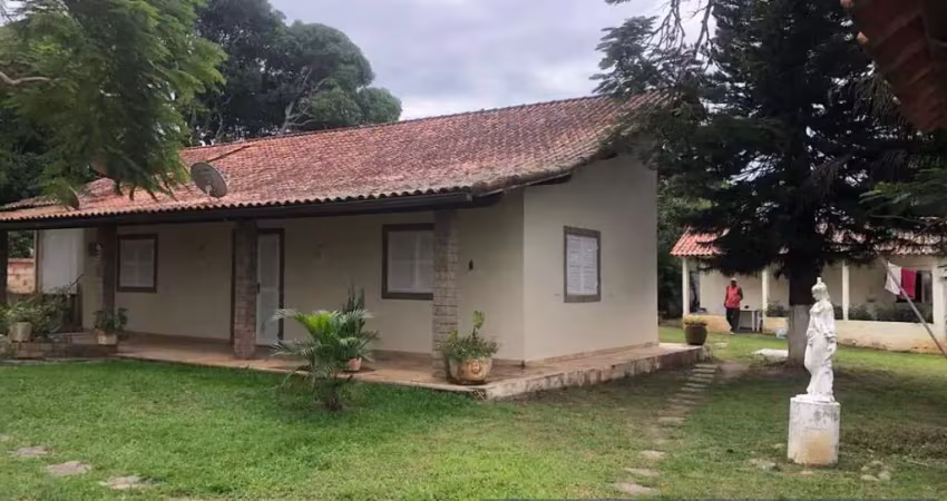 Casa para venda em araruama, coqueiral, 2 dormitórios, 2 suítes, 3 banheiros, 2 vagas