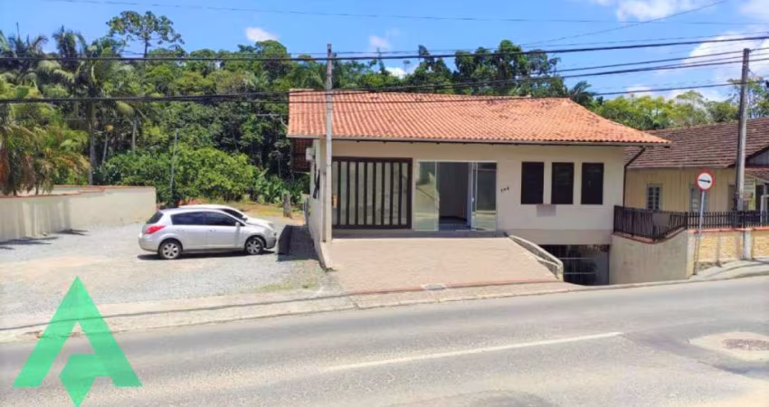Casa com 6 quartos à venda no Itoupava Norte, Blumenau 