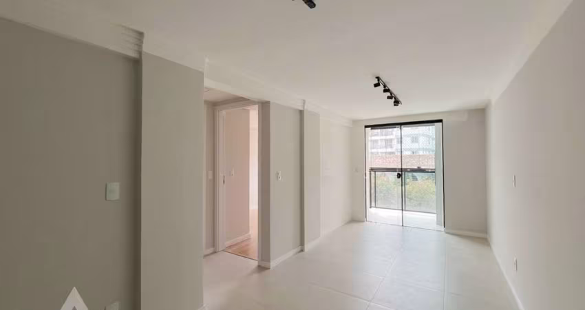 Apartamento com 2 quartos para alugar no Velha, Blumenau 