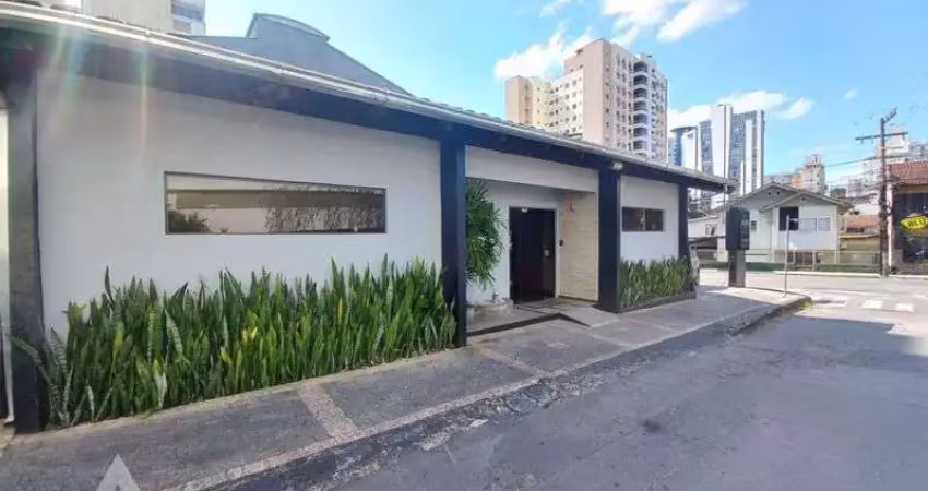 Sala comercial com 7 salas para alugar na Vila Nova, Blumenau 