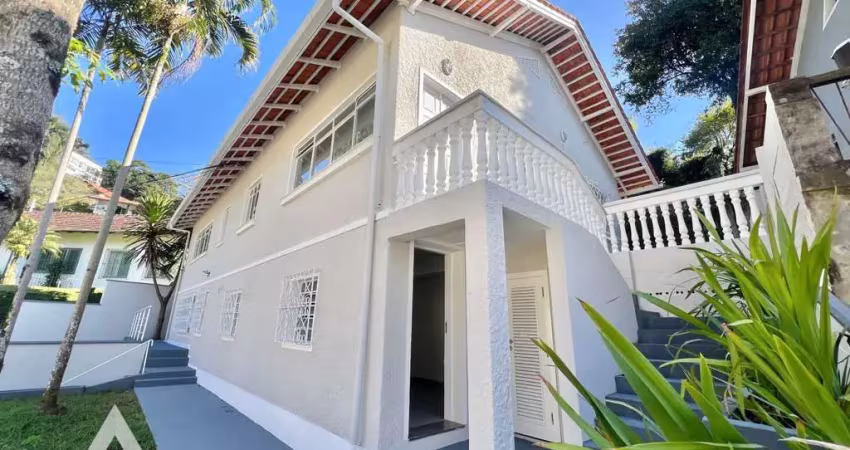 Casa com 3 quartos à venda no Centro, Blumenau 