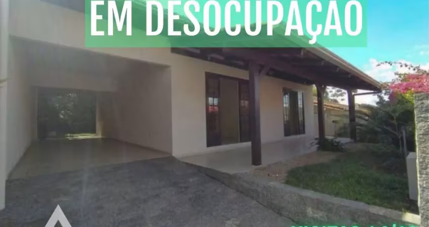 Casa com 3 quartos para alugar no Fortaleza, Blumenau 