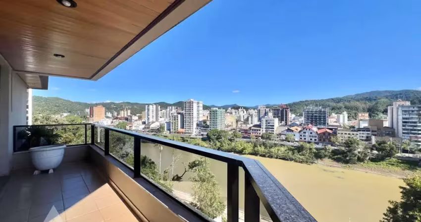 Apartamento com 4 quartos para alugar no Ponta Aguda, Blumenau 