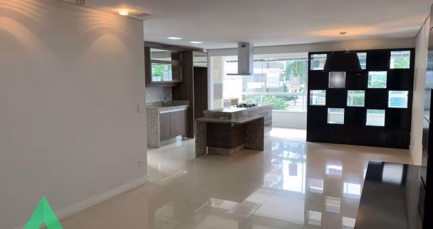 Apartamento com 3 quartos para alugar no Jardim Blumenau, Blumenau 