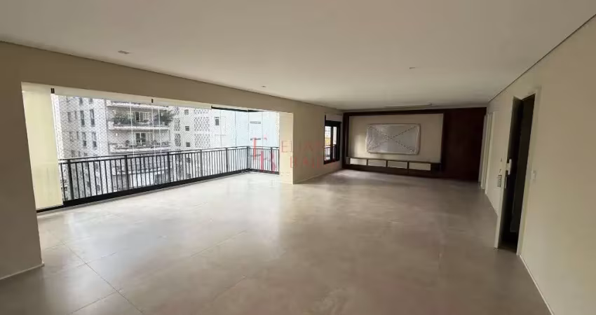 Excelente apartamento altíssimo padrão para venda ou locação no jardim paulista: 3 suítes, living amplo, terraço gourmet, 4 banheiros, 4 vagas, 226m².
