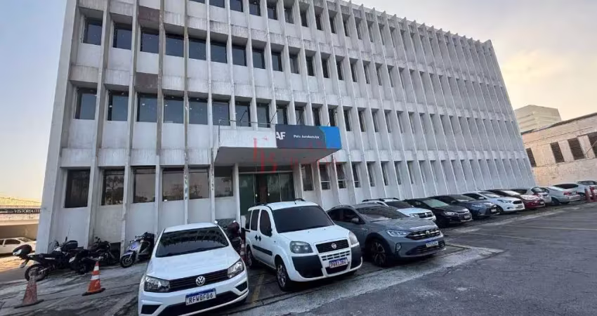 Excelente oportunidade de locação de ponto comercial : prédio com 3 pavimentos mais o subsolo, 20 salas, 18 banheiros, mais de 100 vagas, 10.000mts