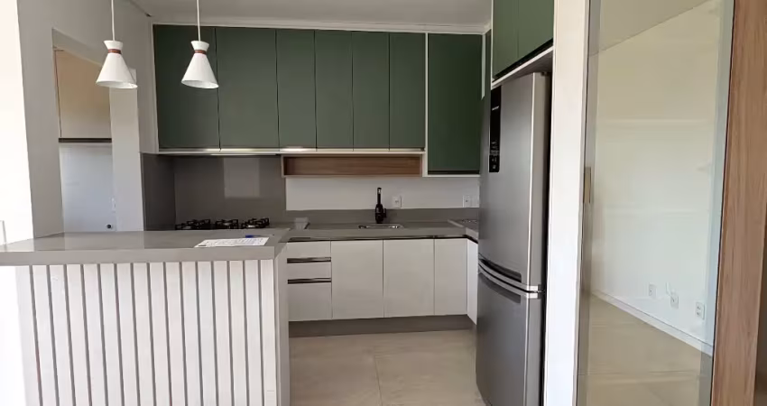 Apartamento com móveis sob medida em todos os cômodos