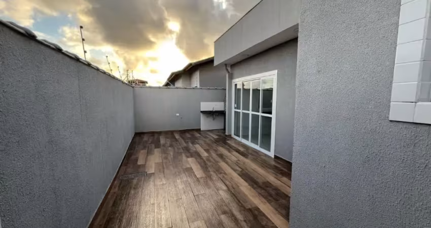 Casa em condomínio no lado praia no bairro cibratel 2 em itanhaém/sp
