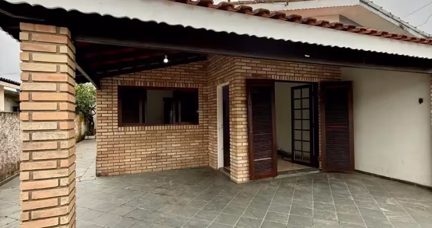Oportunidade de casa em itanhaém/sp - com entrada + parcelas direto com o proprietário