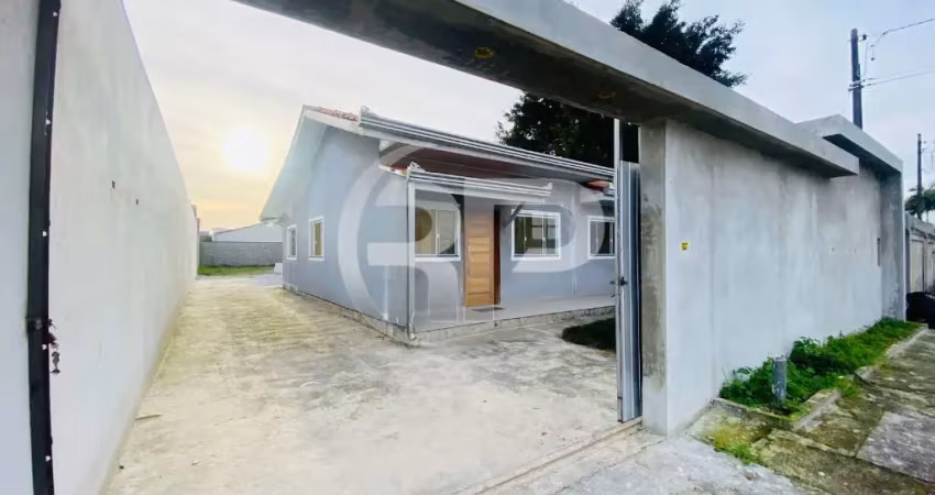 Linda casa com terreno gigante no parque são joão em paranaguá