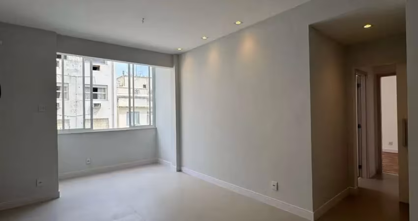 Apartamento à venda em copacabana, rio de janeiro - 3 quartos, 1 suíte, 1 sala, 4 banheiros - 110m² de área.